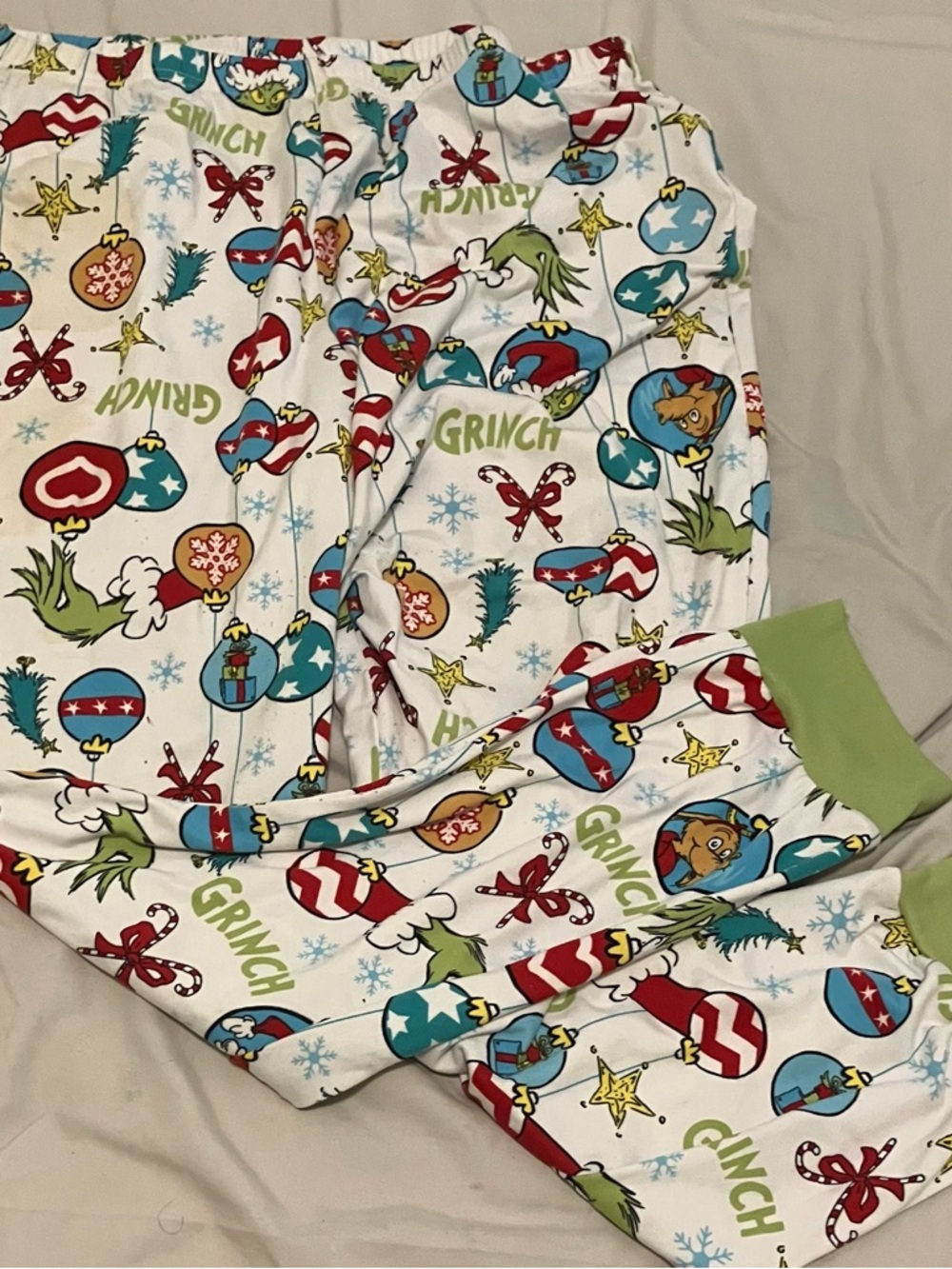 Dr. Seuss The Grinch Pajama Pants !Accepting Offers/Bundle Deals!